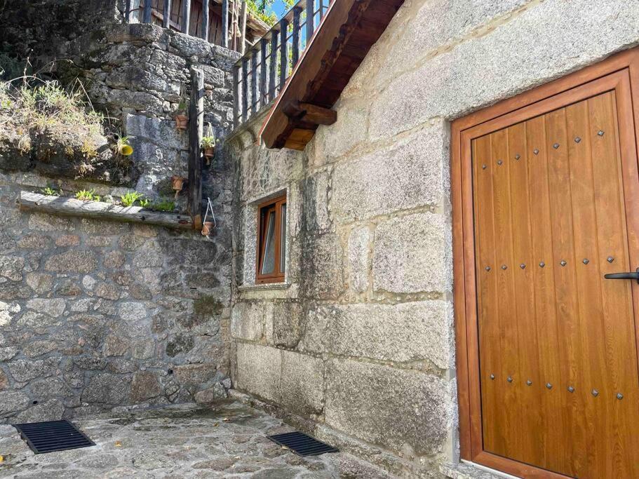 Petra'S House Geres Villa ภายนอก รูปภาพ