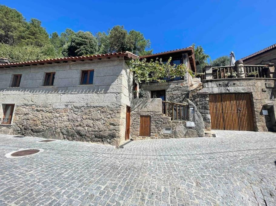Petra'S House Geres Villa ภายนอก รูปภาพ